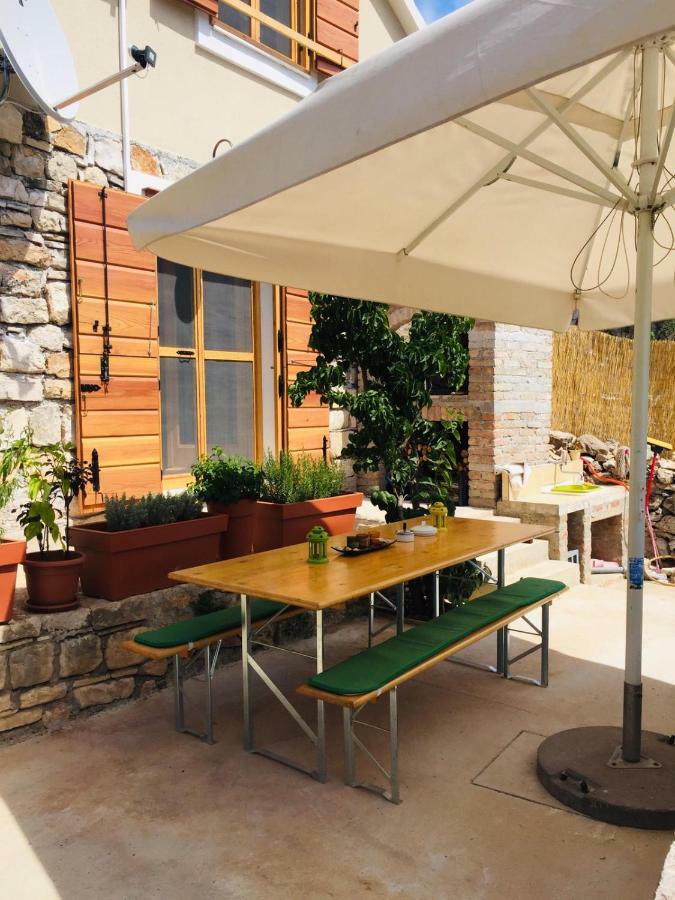 Villa Duboka, Otok Vis Komiža Kültér fotó